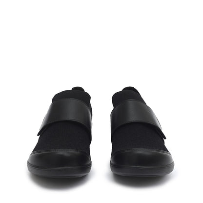 Clearance Alegria Black Out Qwik Shoes