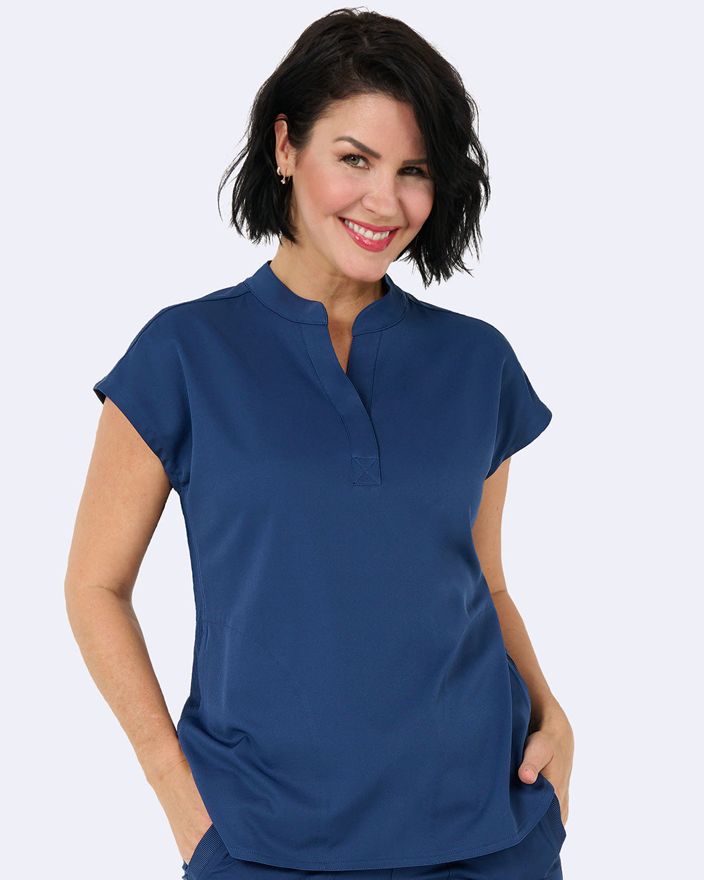 Yale Women's Piper Tuck In Scrub Top