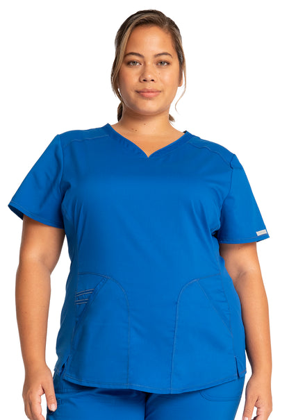 Blusa médica con cuello en V Revolution de Cherokee Workwear